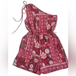 New York And Co one shoulder Floral romper